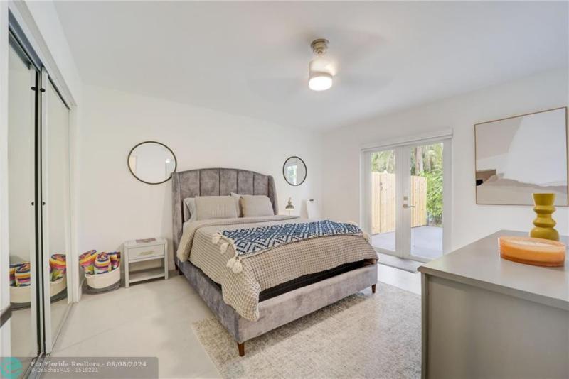 Duplex, Triplex and Fourplex Images