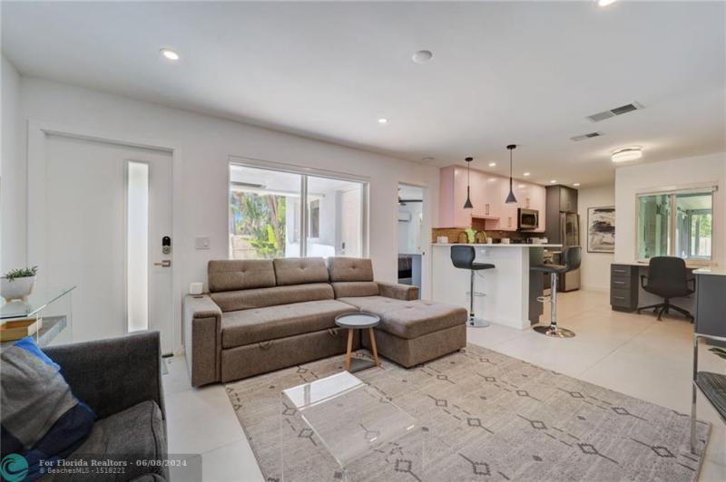 Duplex, Triplex and Fourplex Images