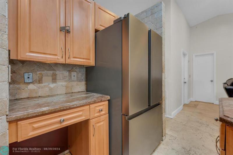  Single Family Homes Photo 28: 7660 NW 23 STREET  Margate,  FL 33063