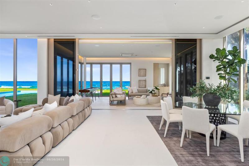  Single Family Homes Photo 22: 1460 S Ocean Blvd  Manalapan,  FL 33462