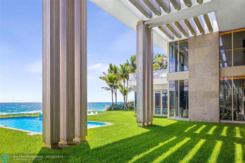  Single Family Homes Photo 37: 1460 S Ocean Blvd  Manalapan,  FL 33462