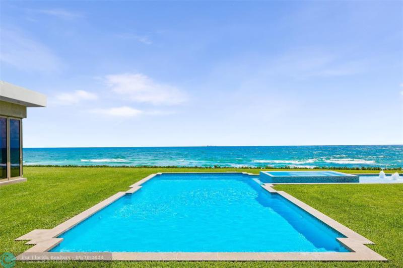  Single Family Homes Photo 39: 1460 S Ocean Blvd  Manalapan,  FL 33462