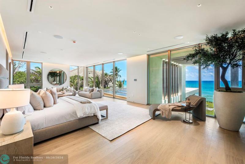  Single Family Homes Photo 60: 1460 S Ocean Blvd  Manalapan,  FL 33462