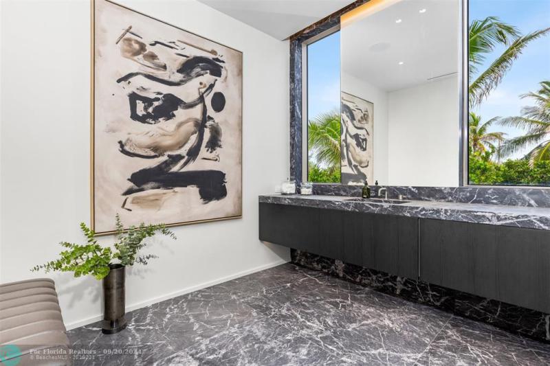  Single Family Homes Photo 63: 1460 S Ocean Blvd  Manalapan,  FL 33462