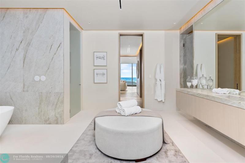  Single Family Homes Photo 66: 1460 S Ocean Blvd  Manalapan,  FL 33462