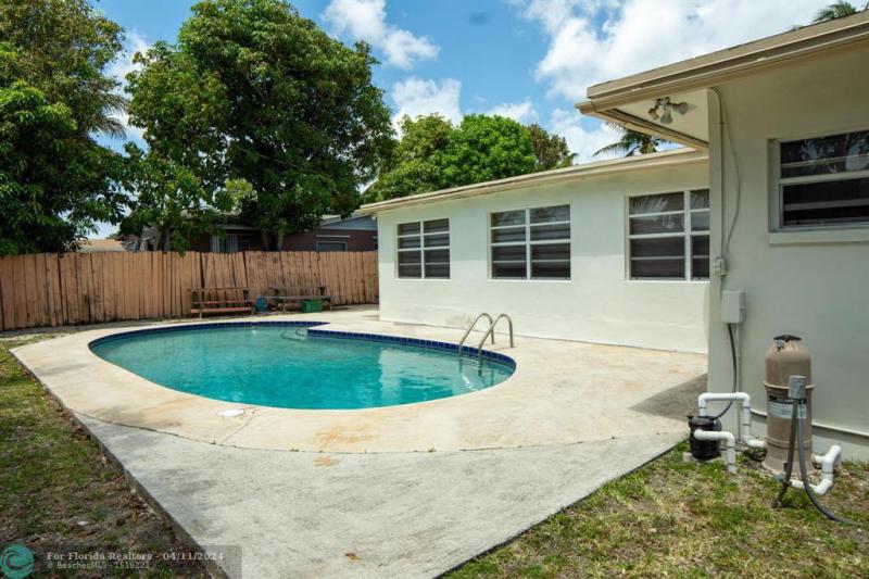  Single Family Homes Photo 25: 3470 NW 29th St  Lauderdale Lakes,  FL 33311
