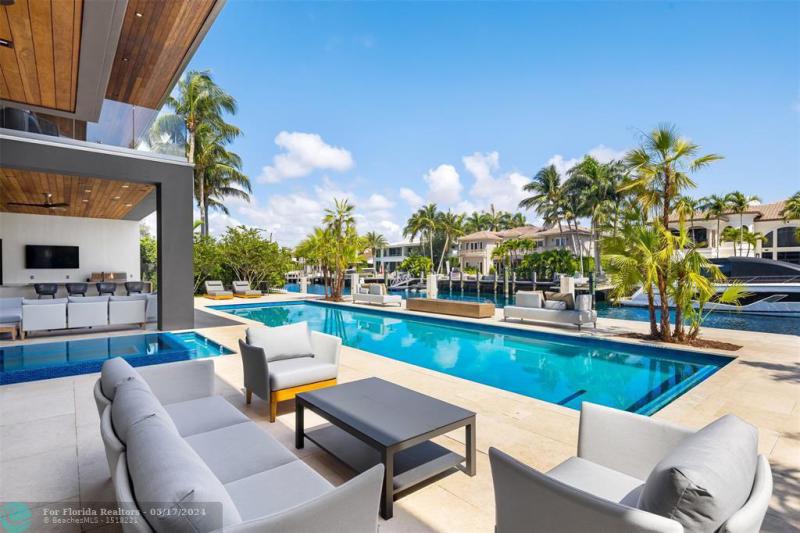  Single Family Homes Photo 64: 2733 NE 16th St  Fort Lauderdale,  FL 33304