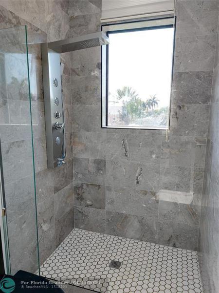  Single Family Homes Photo 25: 254 SW 12th St  Dania Beach,  FL 33004