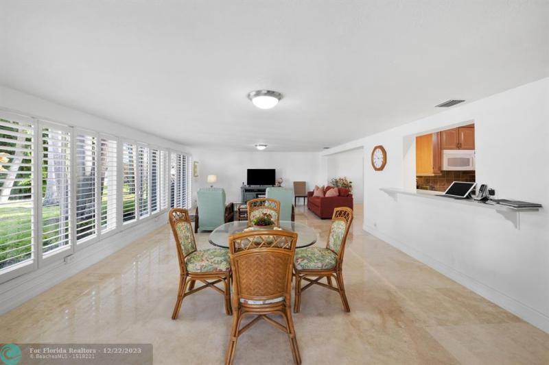  Single Family Homes Photo 10: 1431 S Ocean Blvd #78  Lauderdale By The Sea,  FL 33062