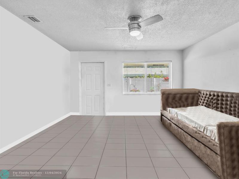 Duplex, Triplex and Fourplex Images