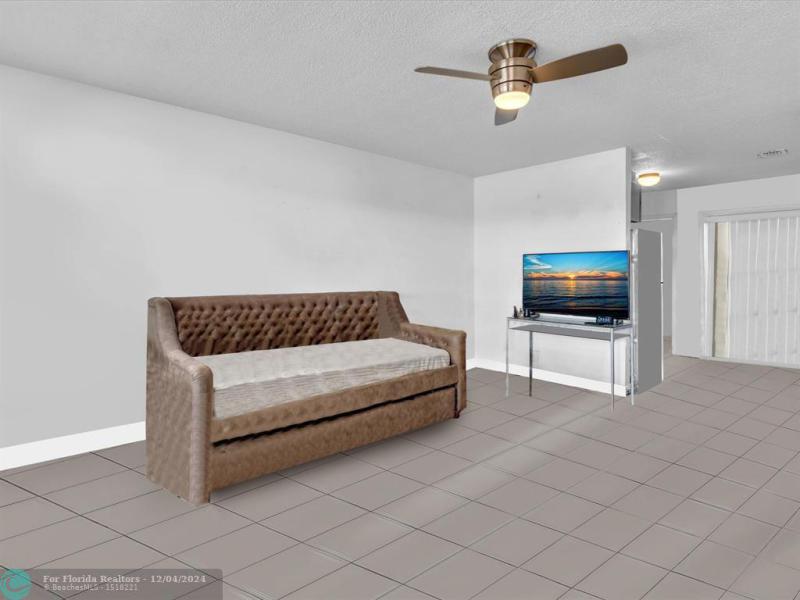 Duplex, Triplex and Fourplex Images