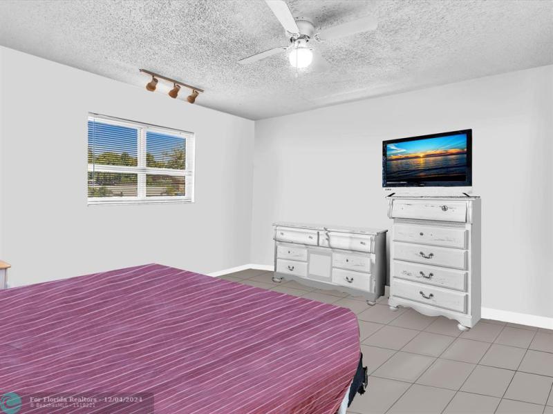 Duplex, Triplex and Fourplex Images