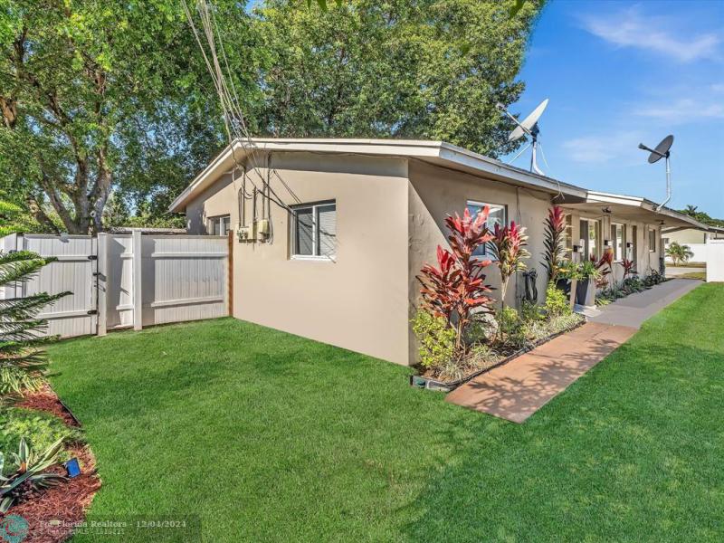 Duplex, Triplex and Fourplex Images