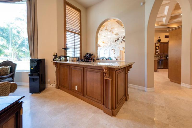  Single Family Homes Photo 11: 1483 SW 150th Ter  Sunrise,  FL 33326