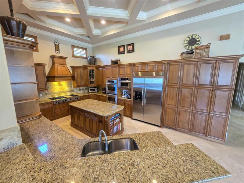  Single Family Homes Photo 25: 1483 SW 150th Ter  Sunrise,  FL 33326