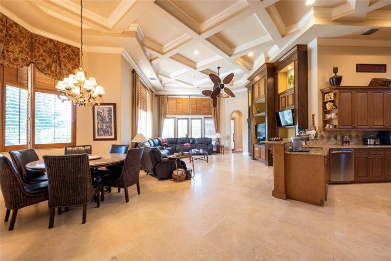  Single Family Homes Photo 27: 1483 SW 150th Ter  Sunrise,  FL 33326