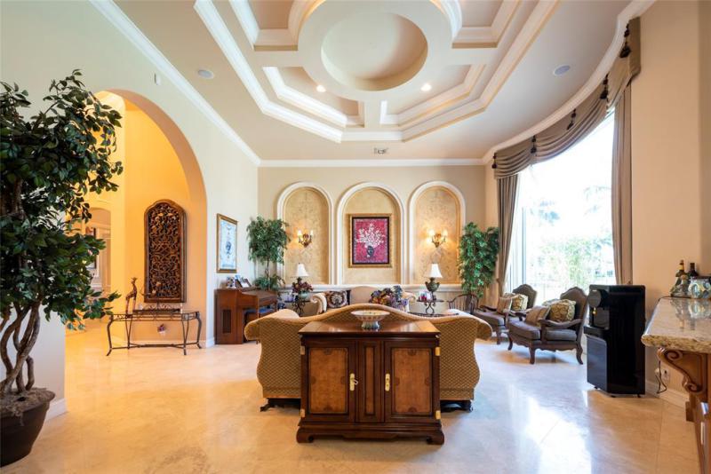  Single Family Homes Photo 8: 1483 SW 150th Ter  Sunrise,  FL 33326