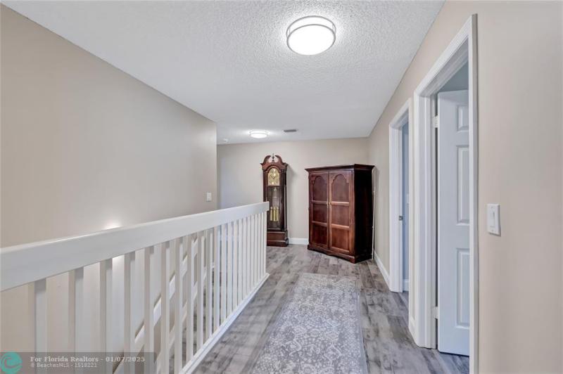  Single Family Homes Photo 14: 7181 NW 32nd St  Margate,  FL 33063