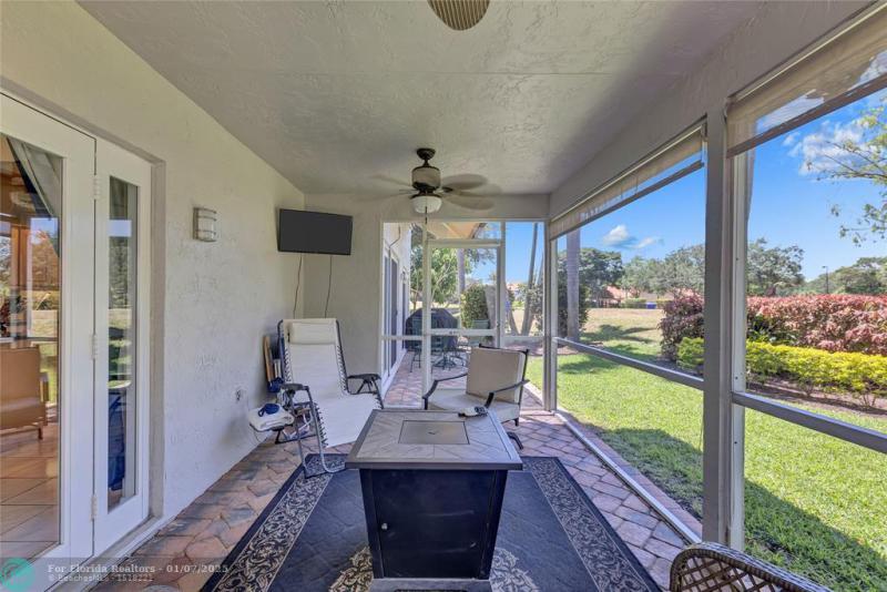  Single Family Homes Photo 33: 7181 NW 32nd St  Margate,  FL 33063