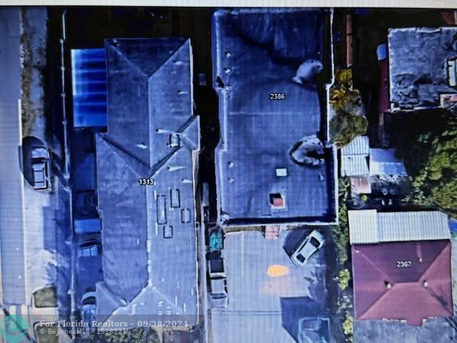 Duplex, Triplex and Fourplex Images