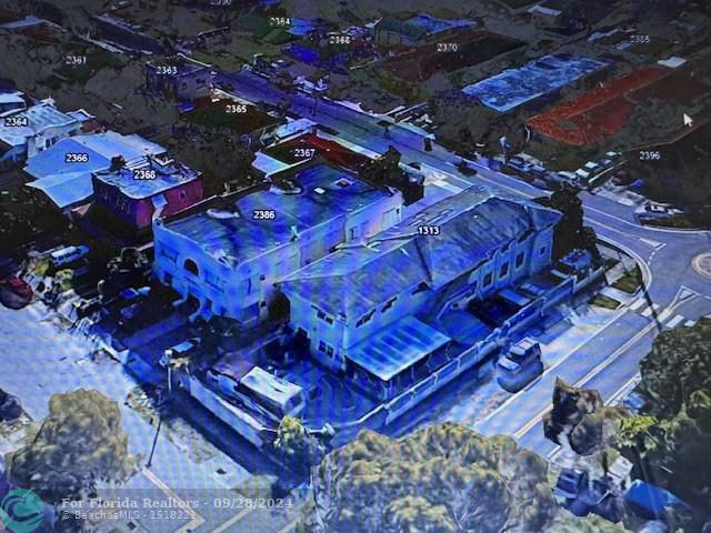 Duplex, Triplex and Fourplex Images