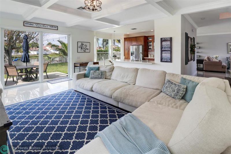  Single Family Homes Photo 6: 3043 Woodlands Drive  Margate,  FL 33063