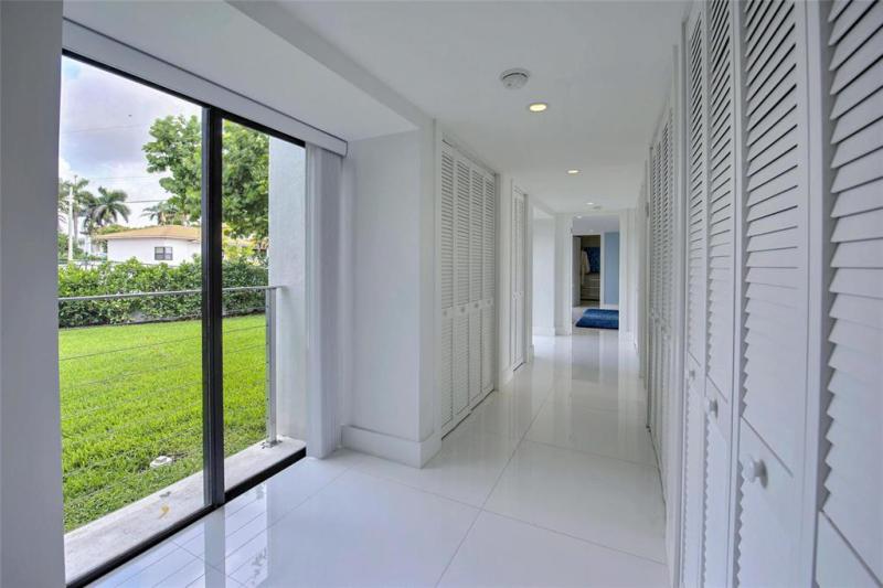  Single Family Homes Photo 44: 1290 NE 83rd St  Miami,  FL 33138