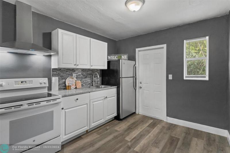 Duplex, Triplex and Fourplex Images