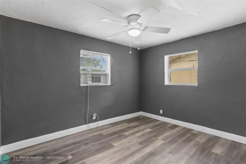 Duplex, Triplex and Fourplex Images