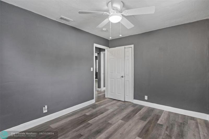 Duplex, Triplex and Fourplex Images