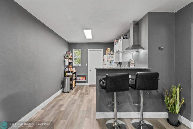 Duplex, Triplex and Fourplex Images