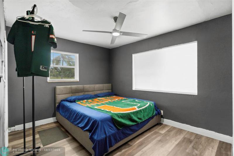 Duplex, Triplex and Fourplex Images