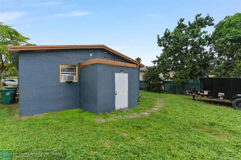 Duplex, Triplex and Fourplex Images