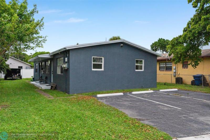 Duplex, Triplex and Fourplex Images