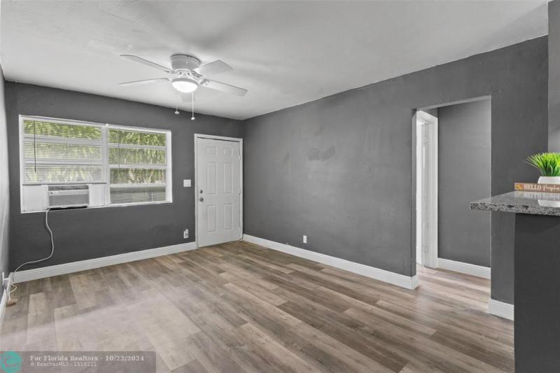 Duplex, Triplex and Fourplex Images