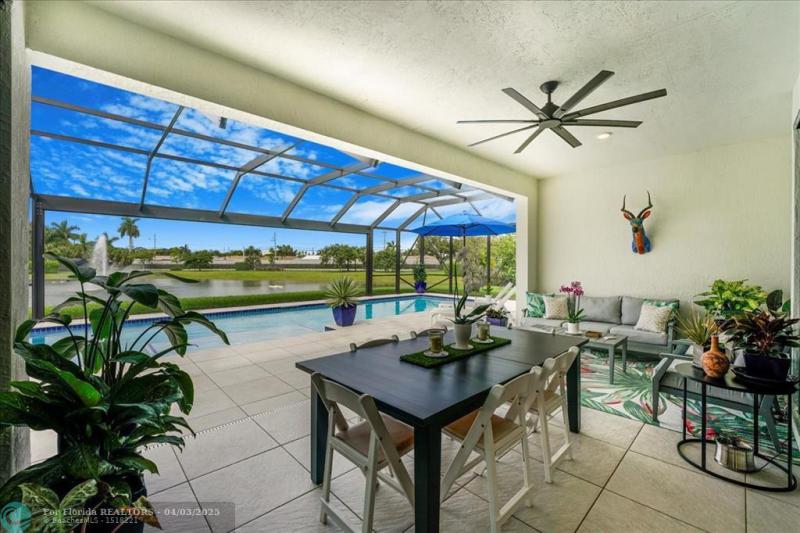  Single Family Homes Photo 19: 4669 Pinehurst Trl  Oakland Park,  FL 33309