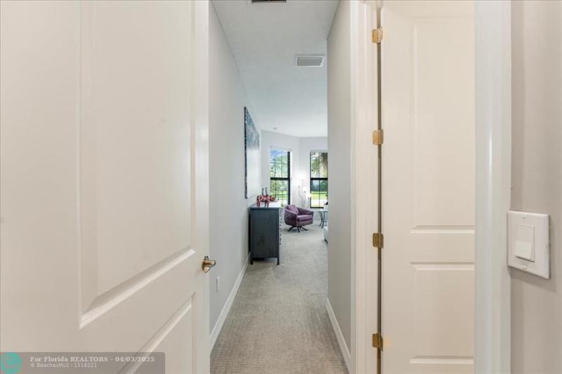  Single Family Homes Photo 29: 4669 Pinehurst Trl  Oakland Park,  FL 33309