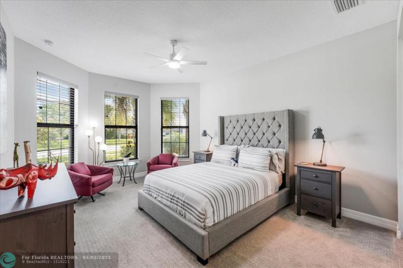  Single Family Homes Photo 30: 4669 Pinehurst Trl  Oakland Park,  FL 33309