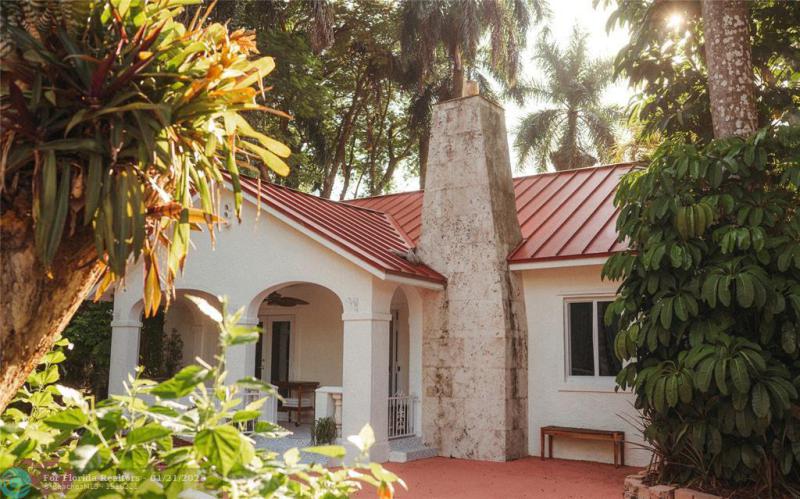  Single Family Homes Photo 22: 23550 SW 187th Ave  Homestead,  FL 33031