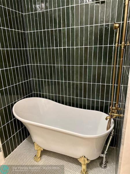  Single Family Homes Photo 27: 23550 SW 187th Ave  Homestead,  FL 33031