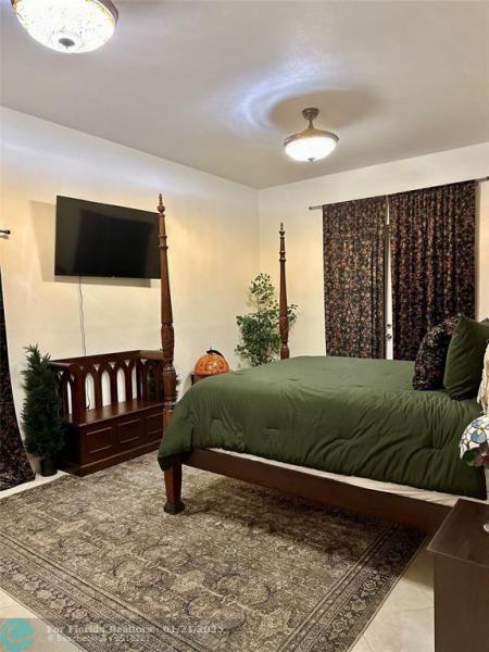  Single Family Homes Photo 29: 23550 SW 187th Ave  Homestead,  FL 33031