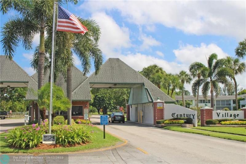  Condo & Townhome Photos