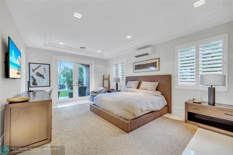 Single Family Homes Photo 36: 38 Isla Bahia Dr  Fort Lauderdale,  FL 33316
