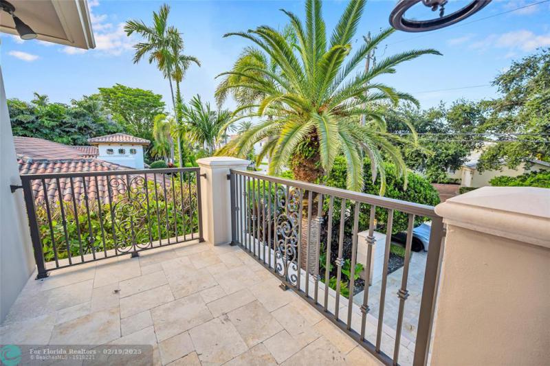  Single Family Homes Photo 61: 38 Isla Bahia Dr  Fort Lauderdale,  FL 33316