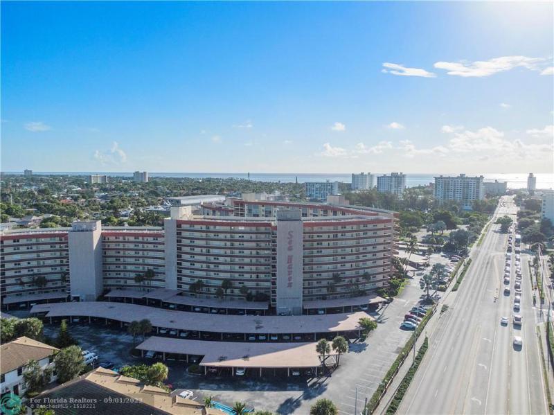  Condo & Townhome Photos
