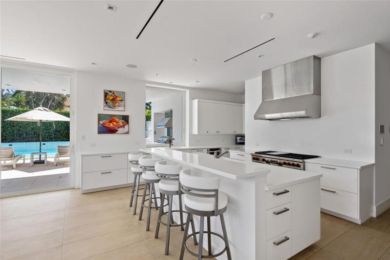  Single Family Homes Photo 14: 500 Isle Of Capri Dr  Fort Lauderdale,  FL 33301