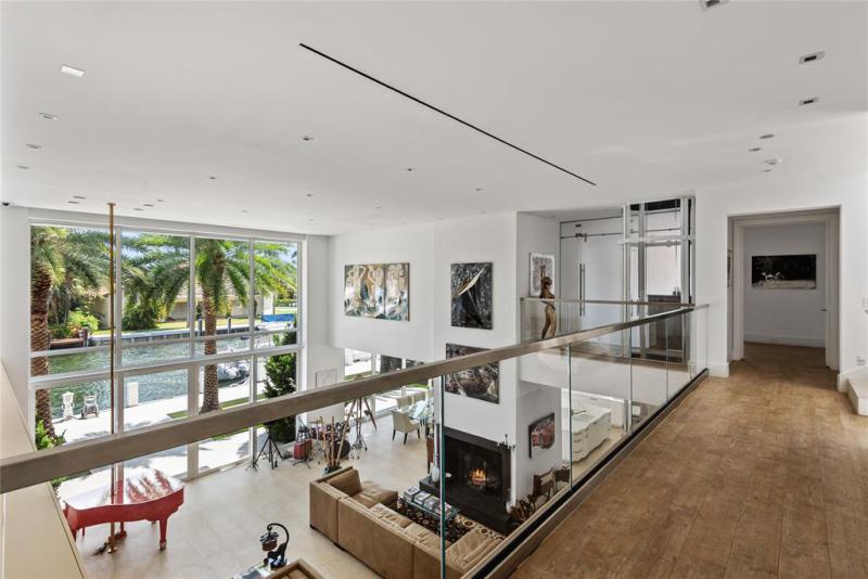  Single Family Homes Photo 18: 500 Isle Of Capri Dr  Fort Lauderdale,  FL 33301
