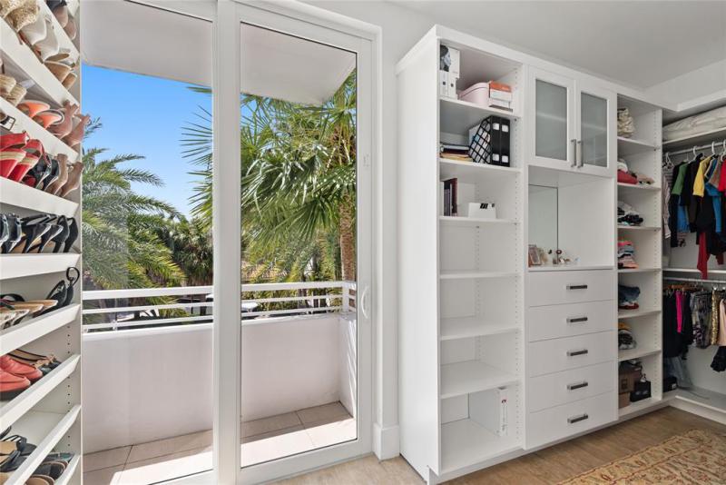  Single Family Homes Photo 22: 500 Isle Of Capri Dr  Fort Lauderdale,  FL 33301