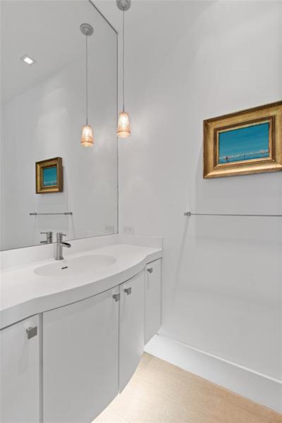  Single Family Homes Photo 28: 500 Isle Of Capri Dr  Fort Lauderdale,  FL 33301