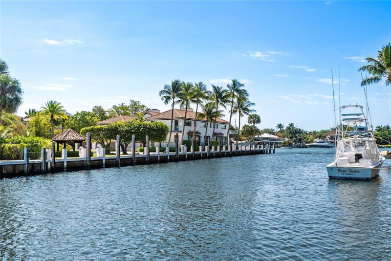  Single Family Homes Photo 46: 500 Isle Of Capri Dr  Fort Lauderdale,  FL 33301